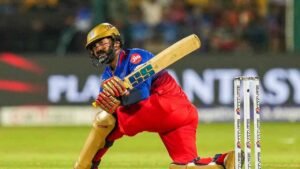 Dinesh Karthik 2024: कार्तिक की फॉर्म में लौटने से इन खिलाड़ियों को होगा नुकसान! जानिए पूरी लिस्ट